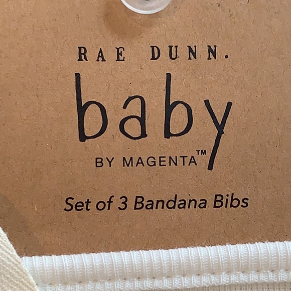 New Rae Dunn set of 3 Baby Bibs - Picture 3 of 11